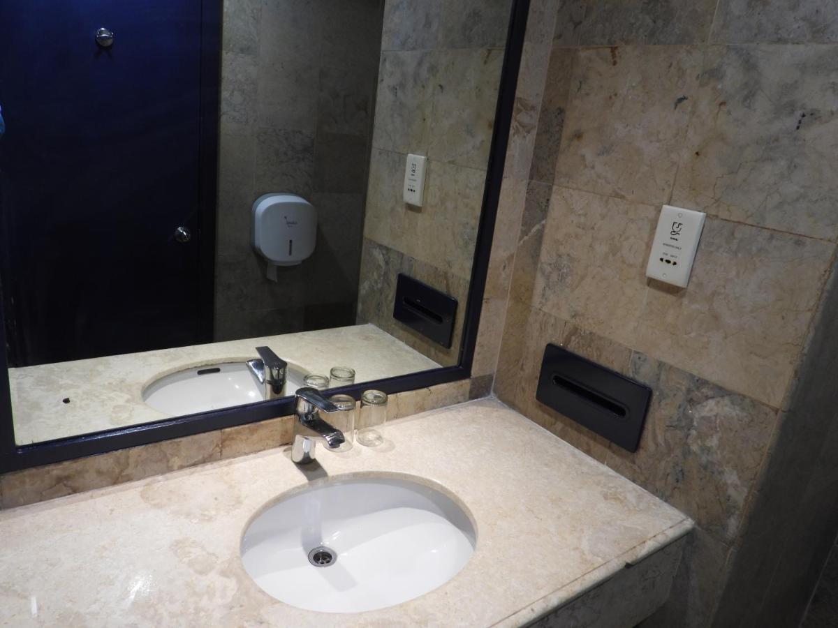 Maxwell Hotel Τζακάρτα Εξωτερικό φωτογραφία