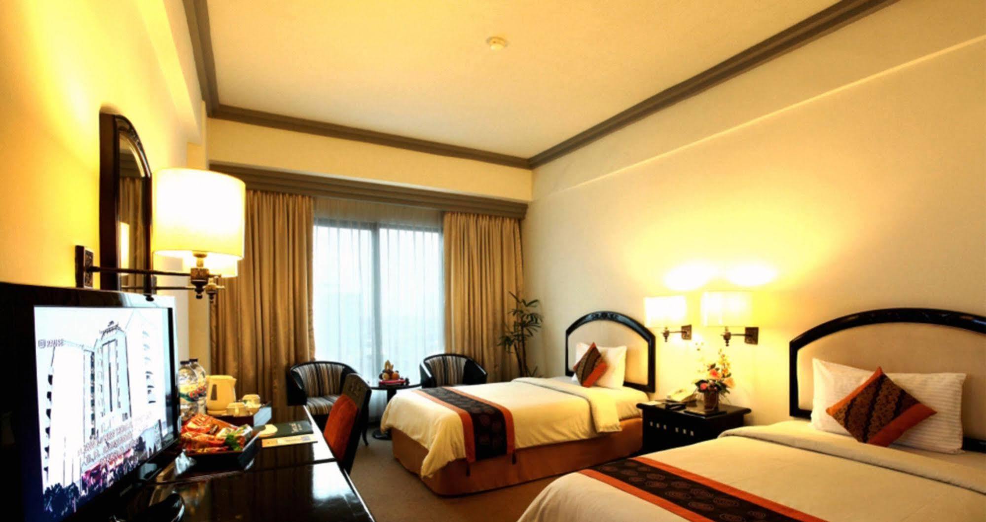 Maxwell Hotel Τζακάρτα Εξωτερικό φωτογραφία
